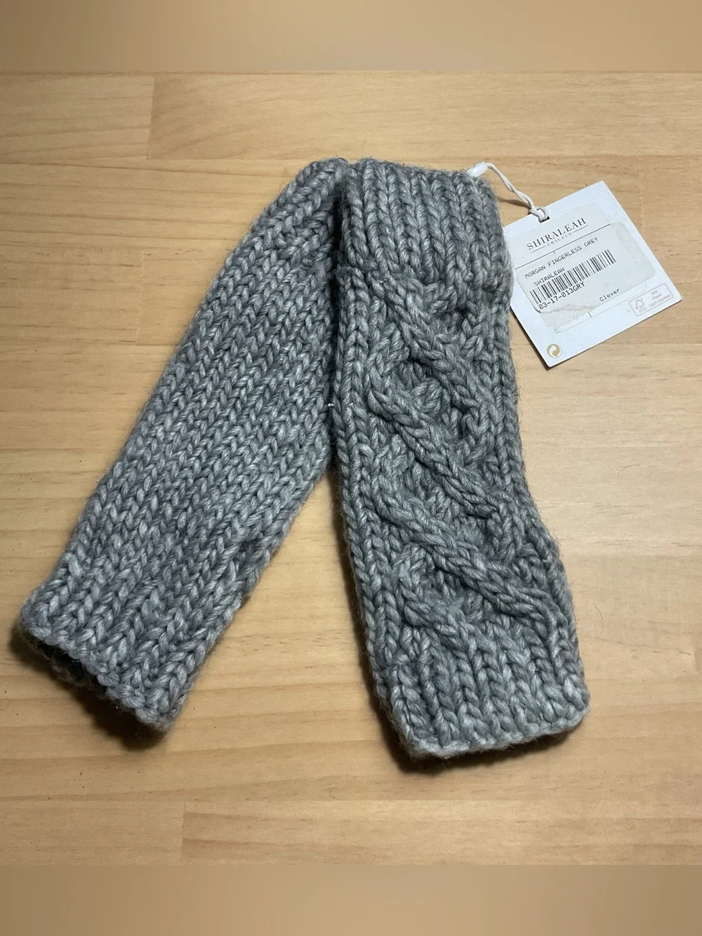 Shiraleah Morgan Fingerless Heather Gray Cable Knit Gloves